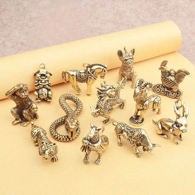 

Popular 12 Zodiac Key Pendant Brass 12 Zodiac Primordial Year Bronze Pendant