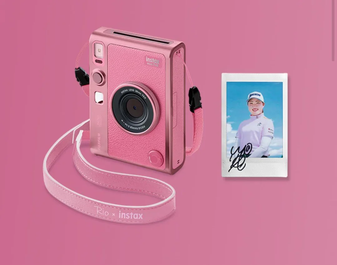 FUJIFILM instax mini Evo