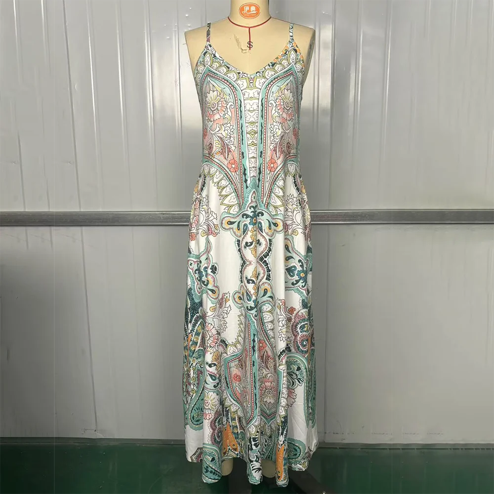 2026 European & American Bohemian Paisley Print Cami Maxi Dress - Vacation Style V-Neck Loose Dress, Perfect for Daily Outings &
