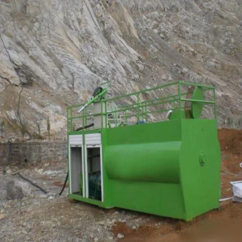 Large Capacity Hydraulic Hydroseeding Tank Uniform Grass Seeding Sprayer For Highway Mountain Slope Afforestation Works