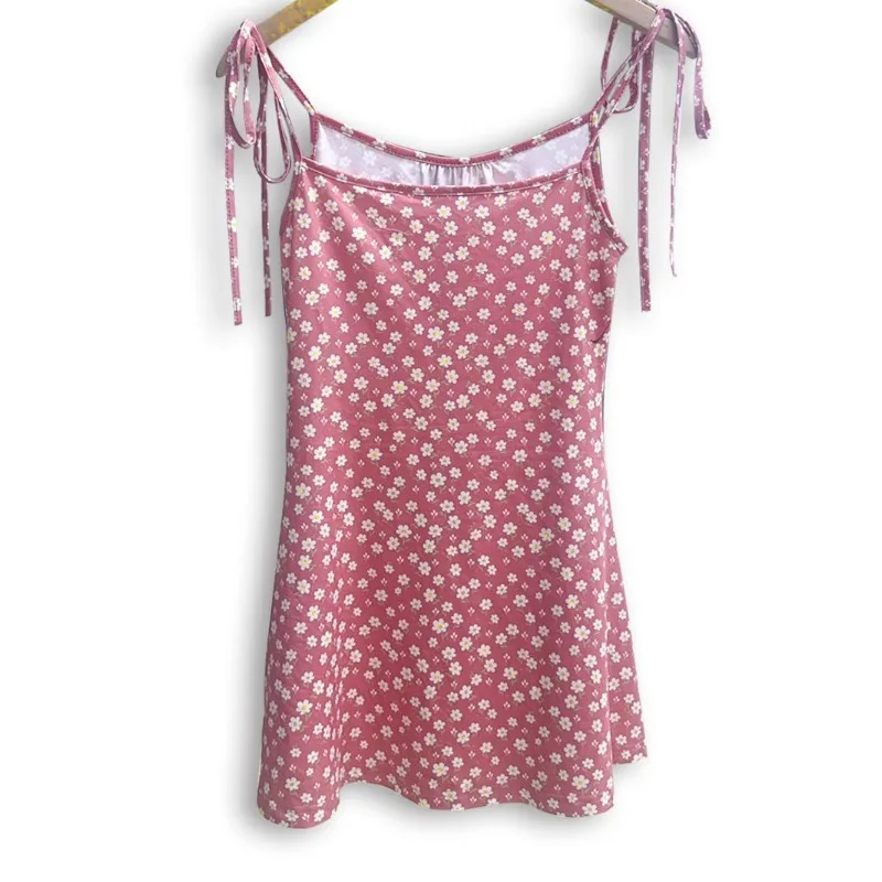 ชุดเดรสสั้นลายดอกไม้สำหรับฤดูร้อนสำหรับผู้หญิง, ชุดมินิเดรสผู้หญิง, เสื้อผ้าผู้หญิง, ชุดเดรสสีแดง, ชุดเดรสลำลอง, ชุดเดรสใหม่