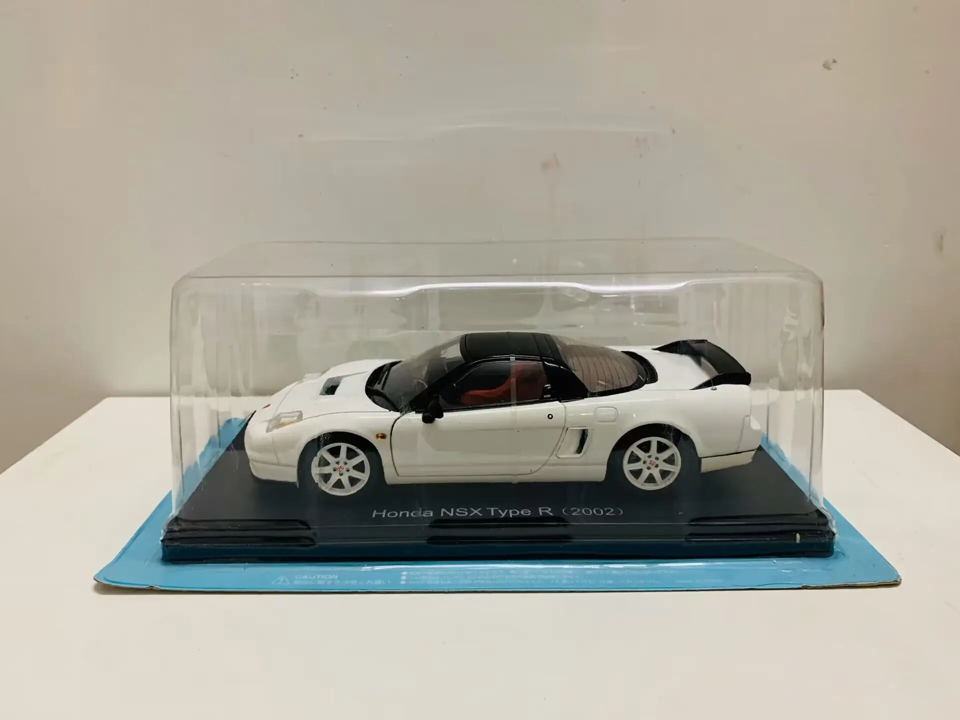 NSX Type R 2002 2 Open Door 1:24 Scale Die-Cast Model Car New