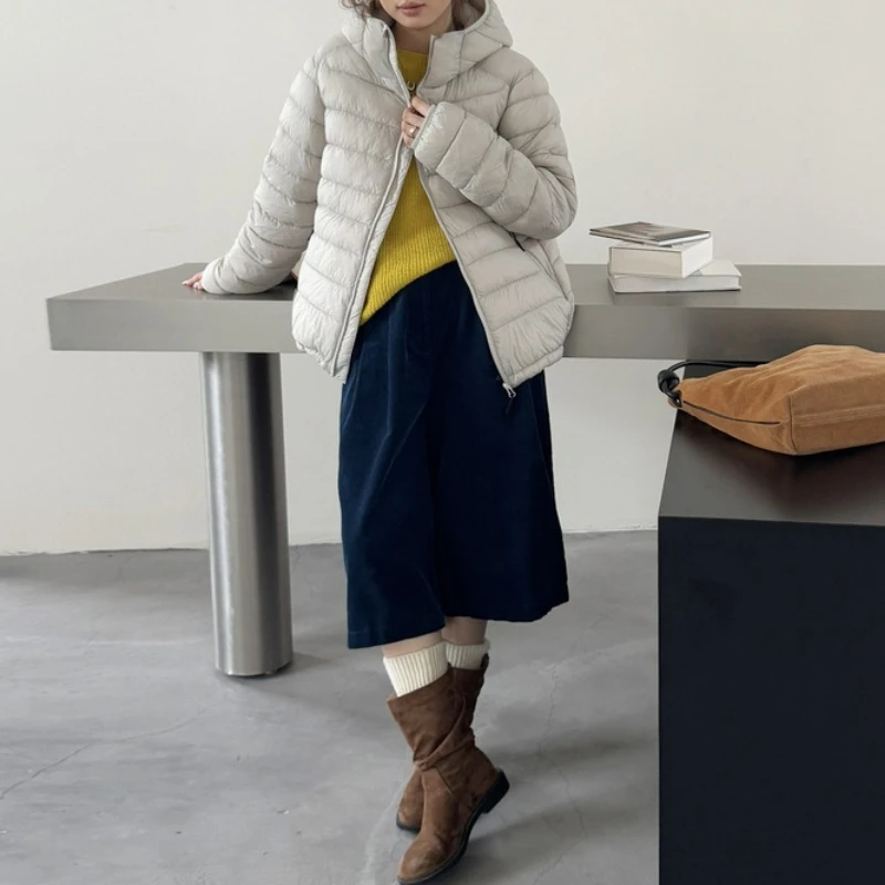 

2025 Autumn and Winter New Thin Cotton-padded Jacket Ladies Hooded Cotton-padded Jacket Outdoor Soft Shell Cotton-padded Jacket