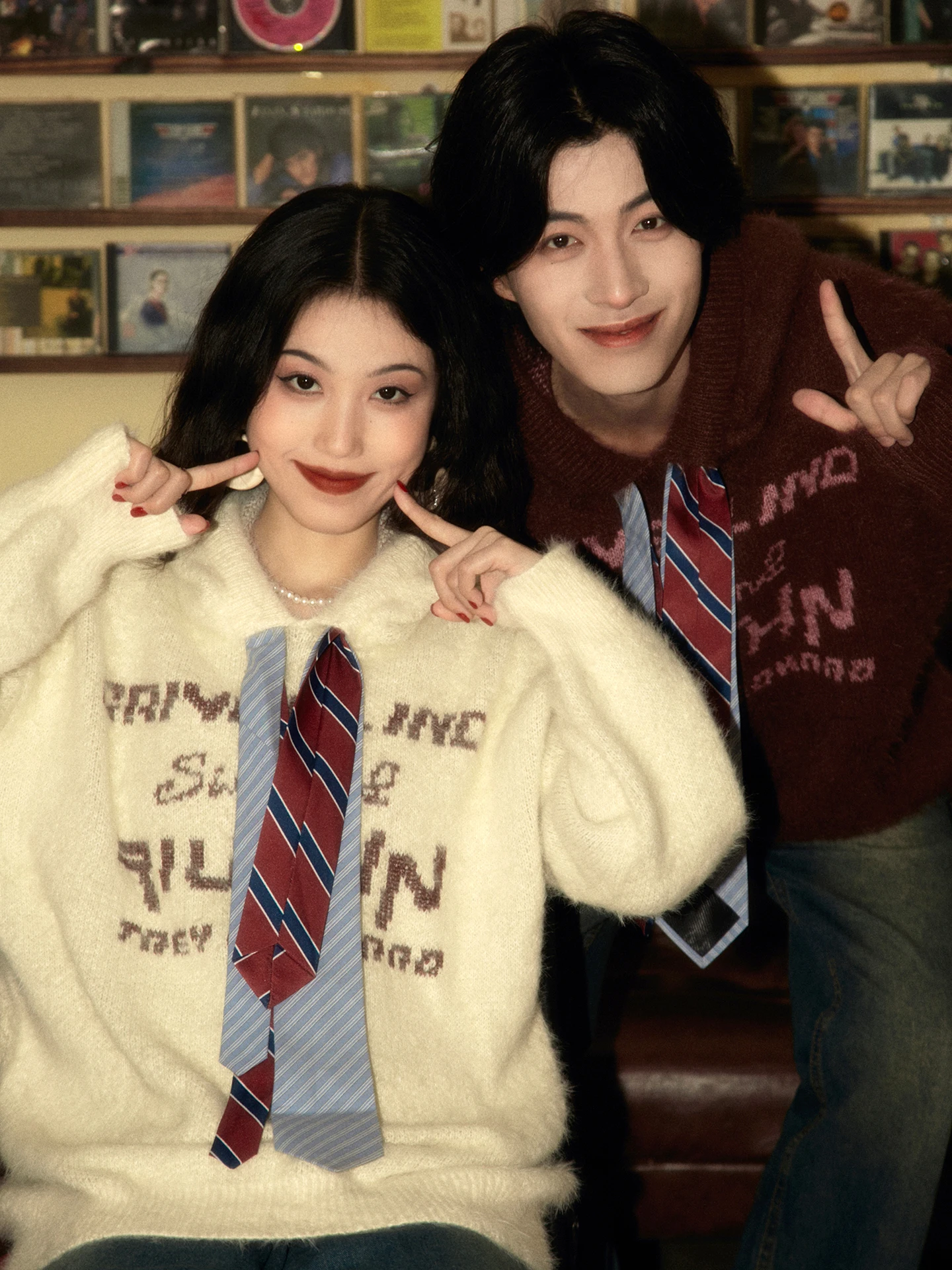 Autumn Winter New Retro Men's Letter Embroidery Tie Design Apricot Hooded Sweater Couple Loose Casual Coffee Knitted Sweater