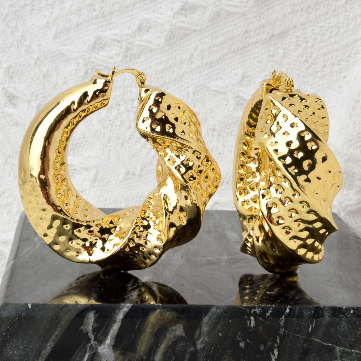 

Gothic Big Chunky Dangle Earrings Hight Quality Gold Plated Geometry Hoop Earring For Women Girl Fashion Statement Jewelry Gifts