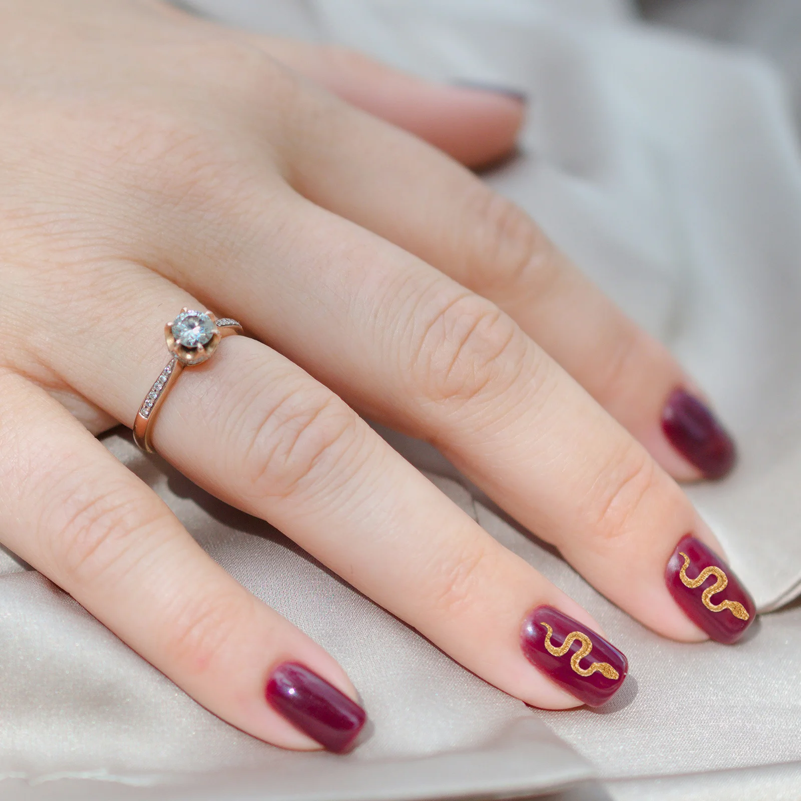 

1Set Snake Nail Charms Stylish Manicure Ornament Unique Nail Art Jewels DIY Decorations for Fake Nails Manicure Ornament