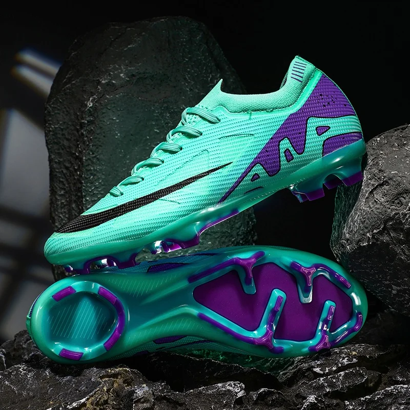 

New Men Football Boots Match Indoor Breathable Soccer Shoes Long Spikes Ultralight Grass Cleats Sneakers Training Drop Shipping