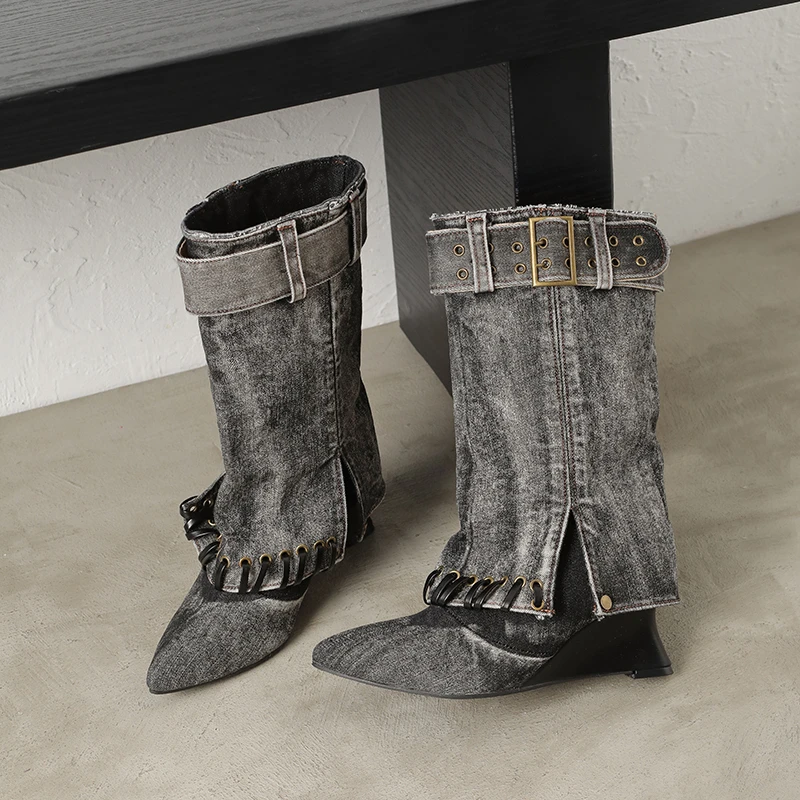 Pointed Toe Temperament Western Cowboy Boots Women's Winter 2026 New Statement Block Heel Shoes