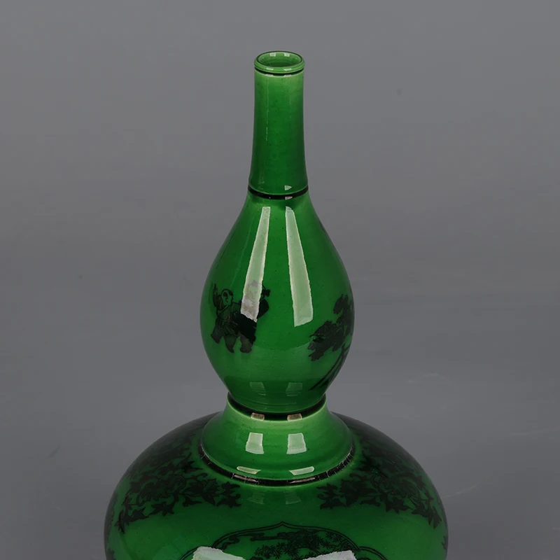 Jadeite Glazed Baby Play Pattern Gourd Vase Qianlong Qing Dynasty  Antique Porcelain Ornaments