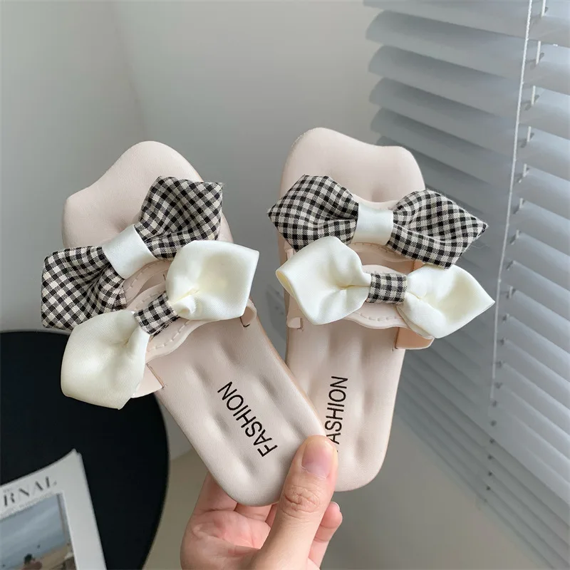 Summer Girls Slippers Children Shoes Hundred Bowknot Slippers Flat Bottom Simple Sandals Indoor Shower Anti-slip Kids Slippers