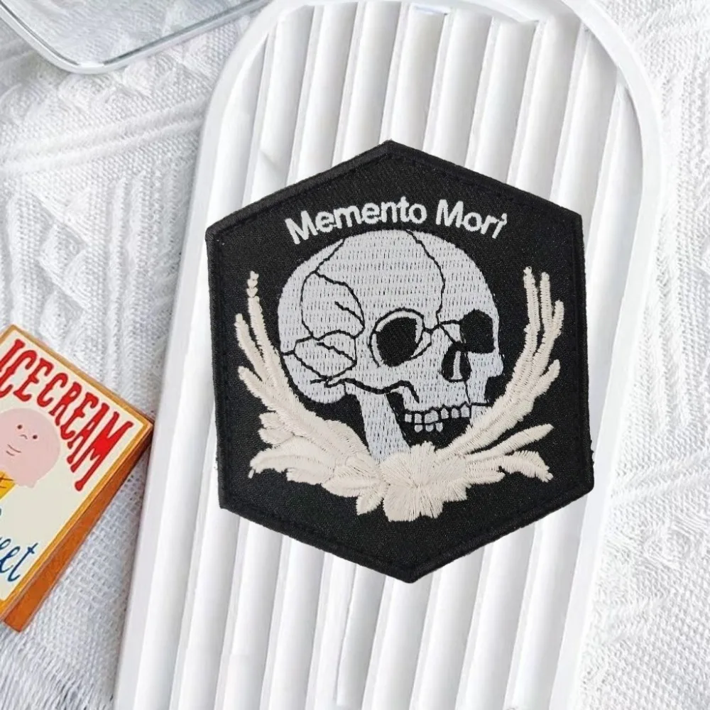 Skeleton Head 3D Embroidery Patch Memento Mori Punk Tactical Morale Badge Backpack Vest Hats Stickers DIY Patches for Clothing