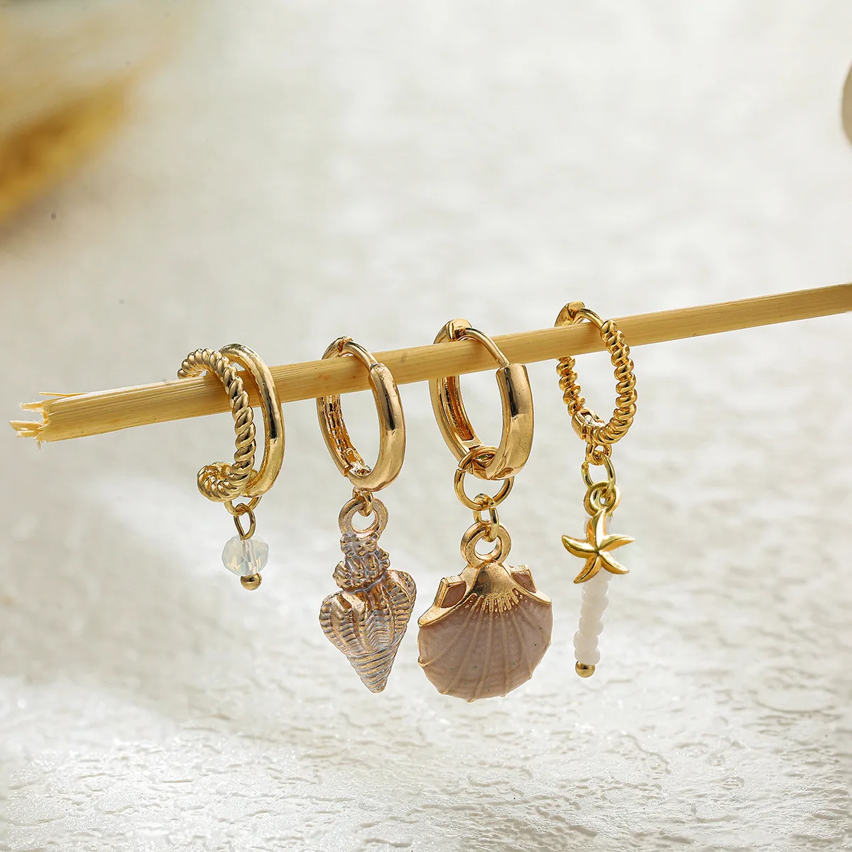 Boho Ocean Colorful Shell Conch Beaded Ear Cuff Drop Earrings 4Pcs Set for Women Summer Beach Trendy Ear Jewelry Gift