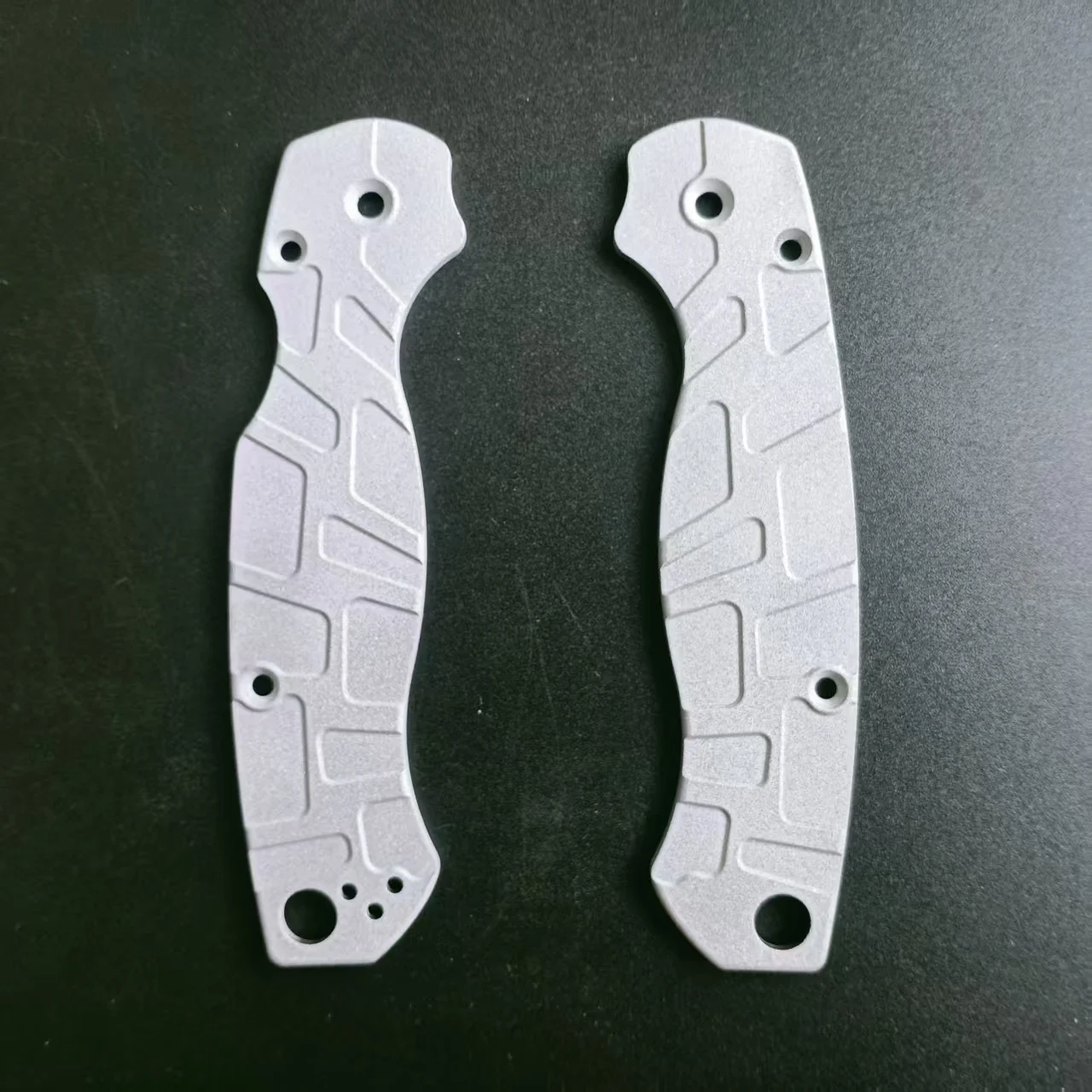 

1 Pair Aluminum Alloy Knife Handle Scales for Spyderco C81 Para 2 Folding Knives