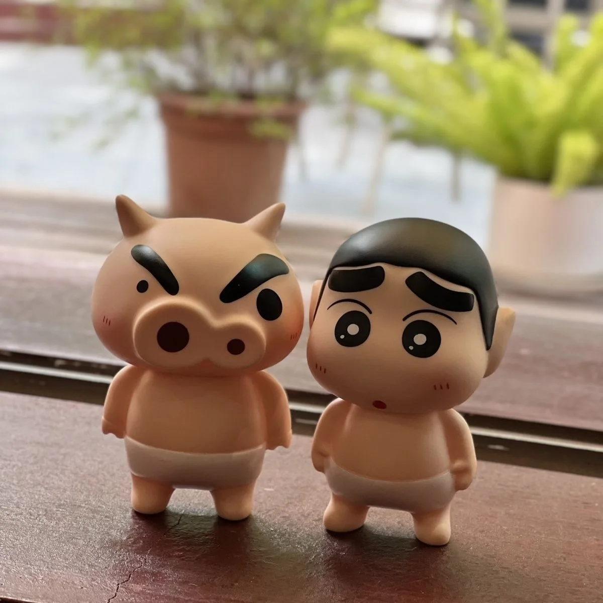 13CM Nowe Anime Crayon Shin-chan Buriburizaemon kawaii Figurki Akcji Model PVC Ozdoba Dekoracja Samochodu Zabawki Lalka Prezenty