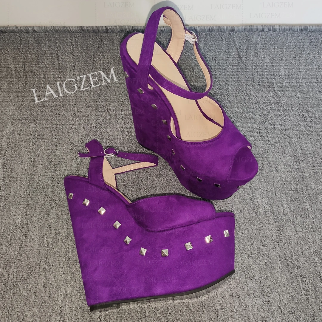 LAIGZEM Sandały damskie z ćwiekami Platforma Kliny Peep Toe 17CM Wysokie obcasy Czółenka Ręcznie robione buty damskie Duży rozmiar 38 41 44 48