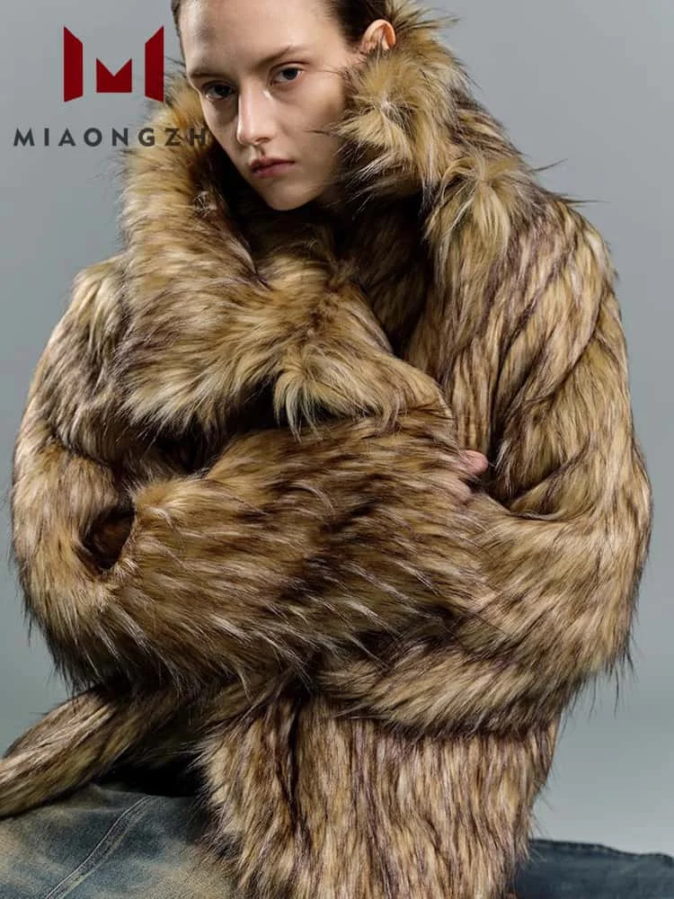 

2025 New Luxury For Women Faux Fur Jackets Coat Large Lapel Long Sleeve Fashion Autumn Winter Thick Fluffy Outwear Streetwear