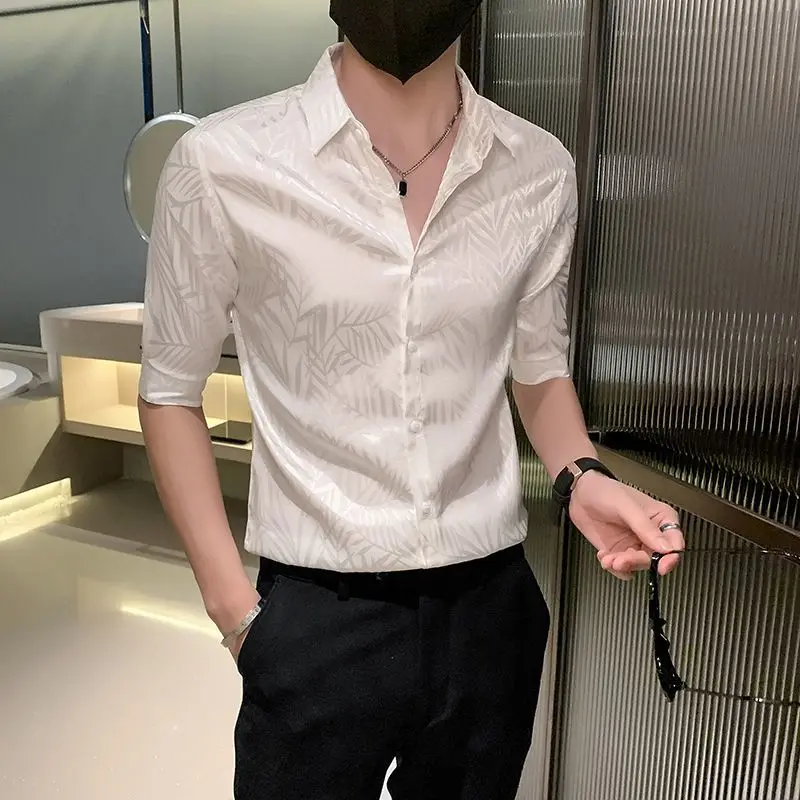 

Fashionable Casual Thin Five-point Sleeve Shirt for Men 2025 New Spring Handsome Niche Design Shirt for Men
