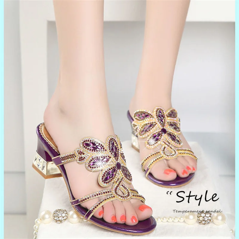 New Women's Crystal Open Toe Mid-heeled Shoes Fashionable Crystal Brick Simple Roman Sandals Casual Beach Slippers