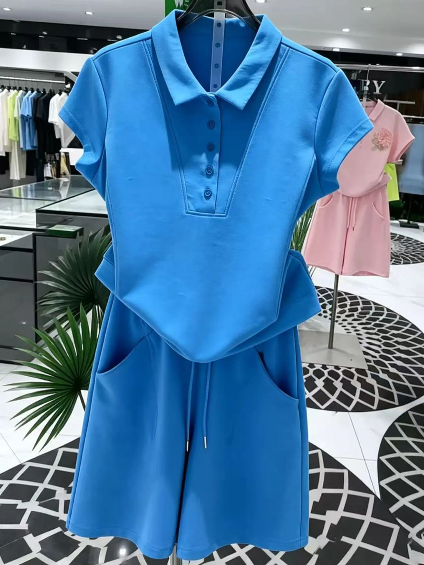 

Blue Casual Sporty Wide Leg Pants Set Women Summer 2026 Loose Meat Concealing Top Shorts Two Piece Set Breathable High Waist