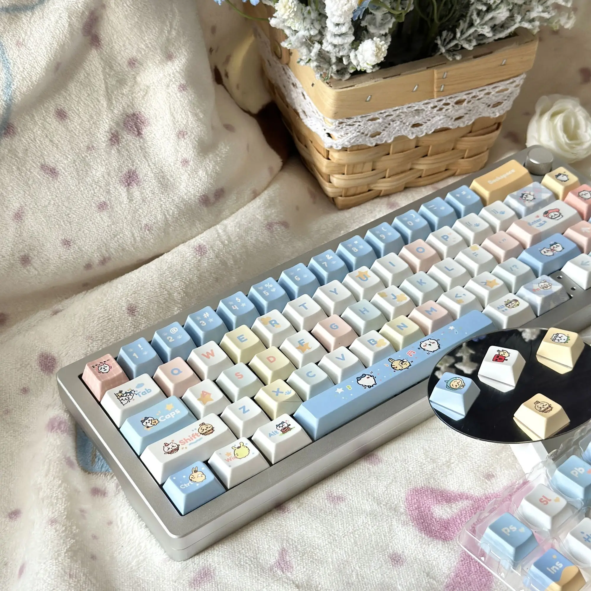 Anime Super Cute Cute Chiikawa  Hachiware Usagi Keycaps PBT Five Sides Sublimation Full Set Lovely Kawaii Exquisite Gift Cartoon