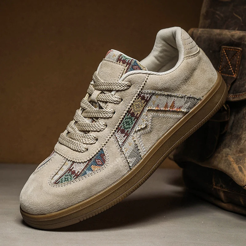 

Large Size Men Casual Shoes Spring Autumn Breathable Comfortable Vintage Sneakers Fashion Lace Up Outdoor Non Slip Running Shoes