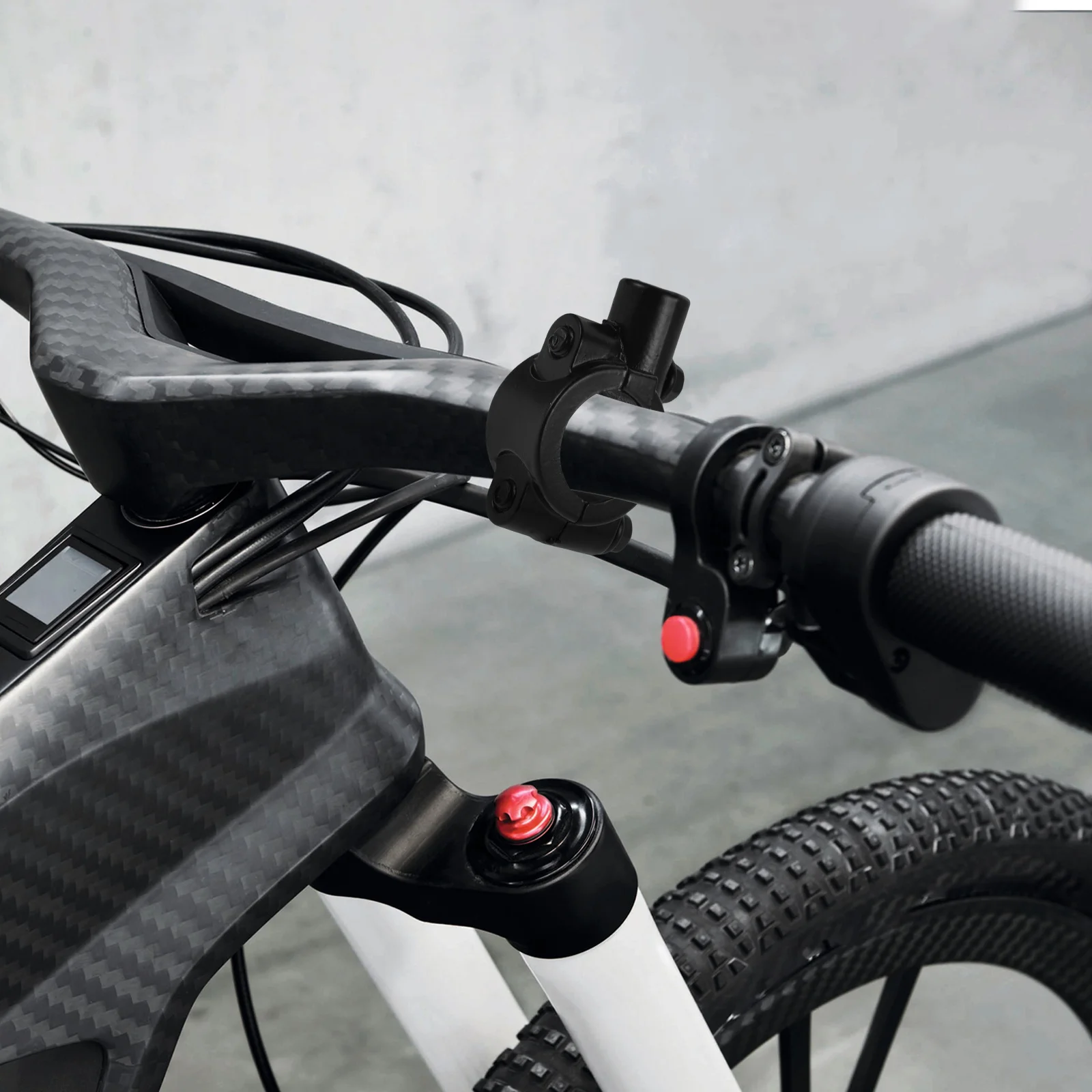 

Universal Motorcycle Mirror Mount Clamp 8Mm Handlebar Rearview Adapter Iron Thread Adjustable Bracket For Bike Tricycle Wind
