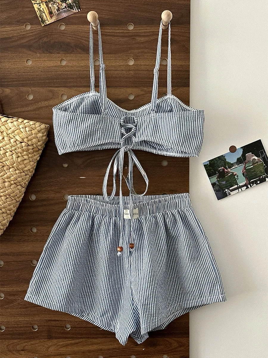 

Sea Sparkle Island Korean Thai Holiday Separate Stripe Beach Hot Spring Swimsuit High Quali Blue Stripes No Steel Strap Padded