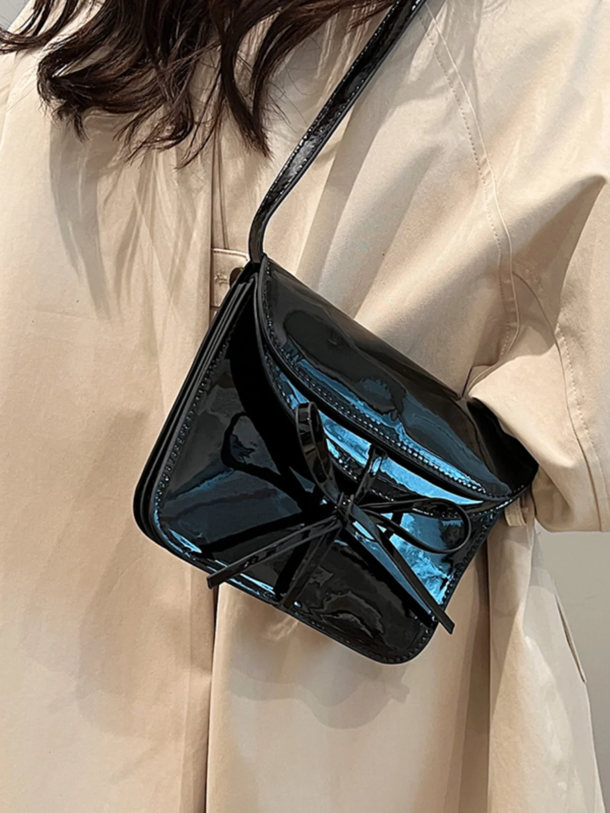 Popular Patent Leather Shiny Bread Bag For Women 2024 New Fashion Crossbody Bag High-end Square Bag