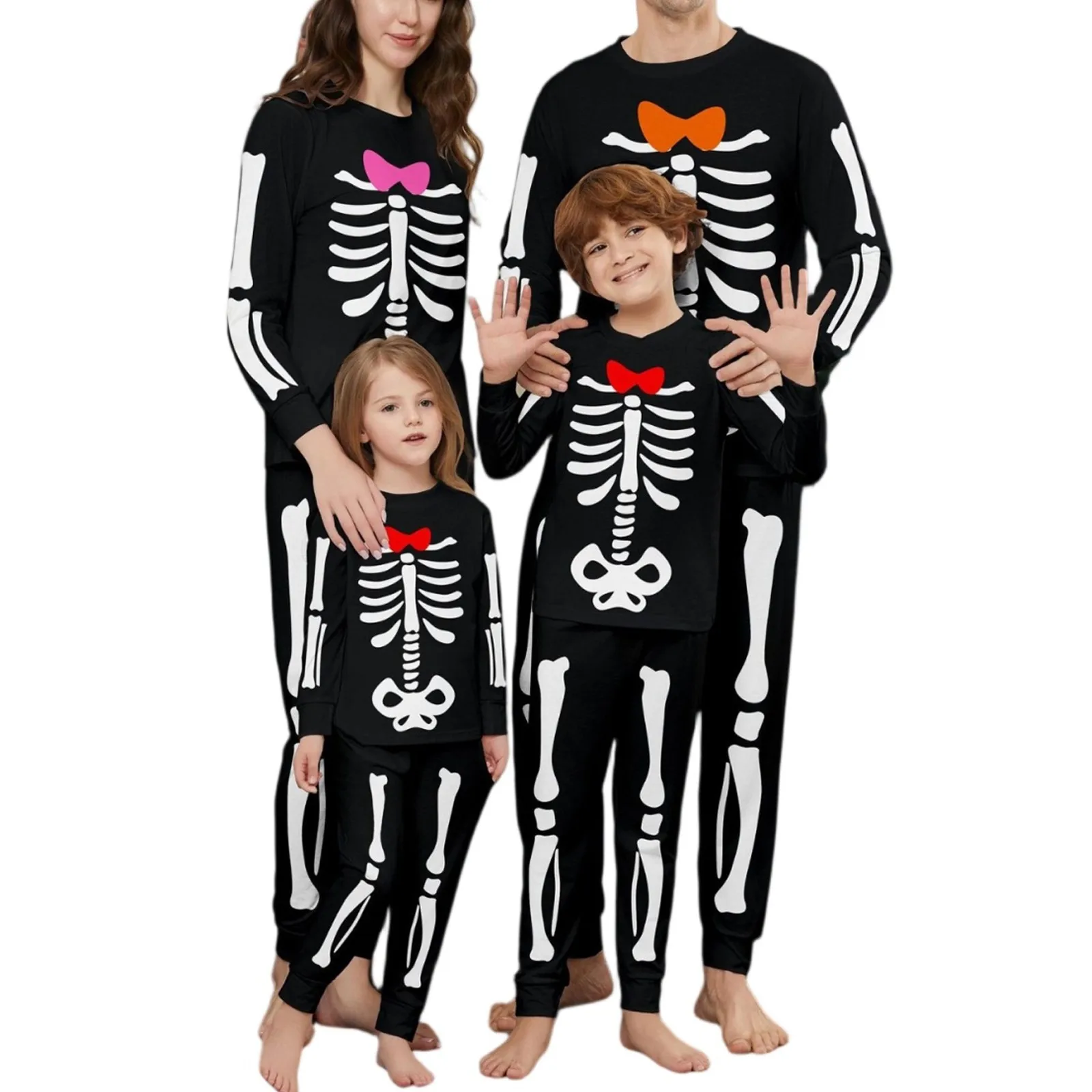 

Одинаковые комплекты для всей семьи на Хэллоуин, одежда для сна с принтом скелета, одежда для сна для родителей и детей, мягкий свободный пижамный комплект, праздничная одежда, комплект домашней одежды
