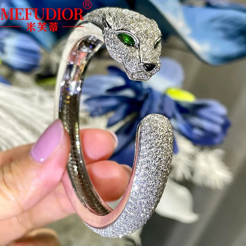 925 Sterling Silver Leopard Head Bangle for Women Moissanite Full Diamond Luxury Bracelet White Gold Colour Party Jewelry Gifts