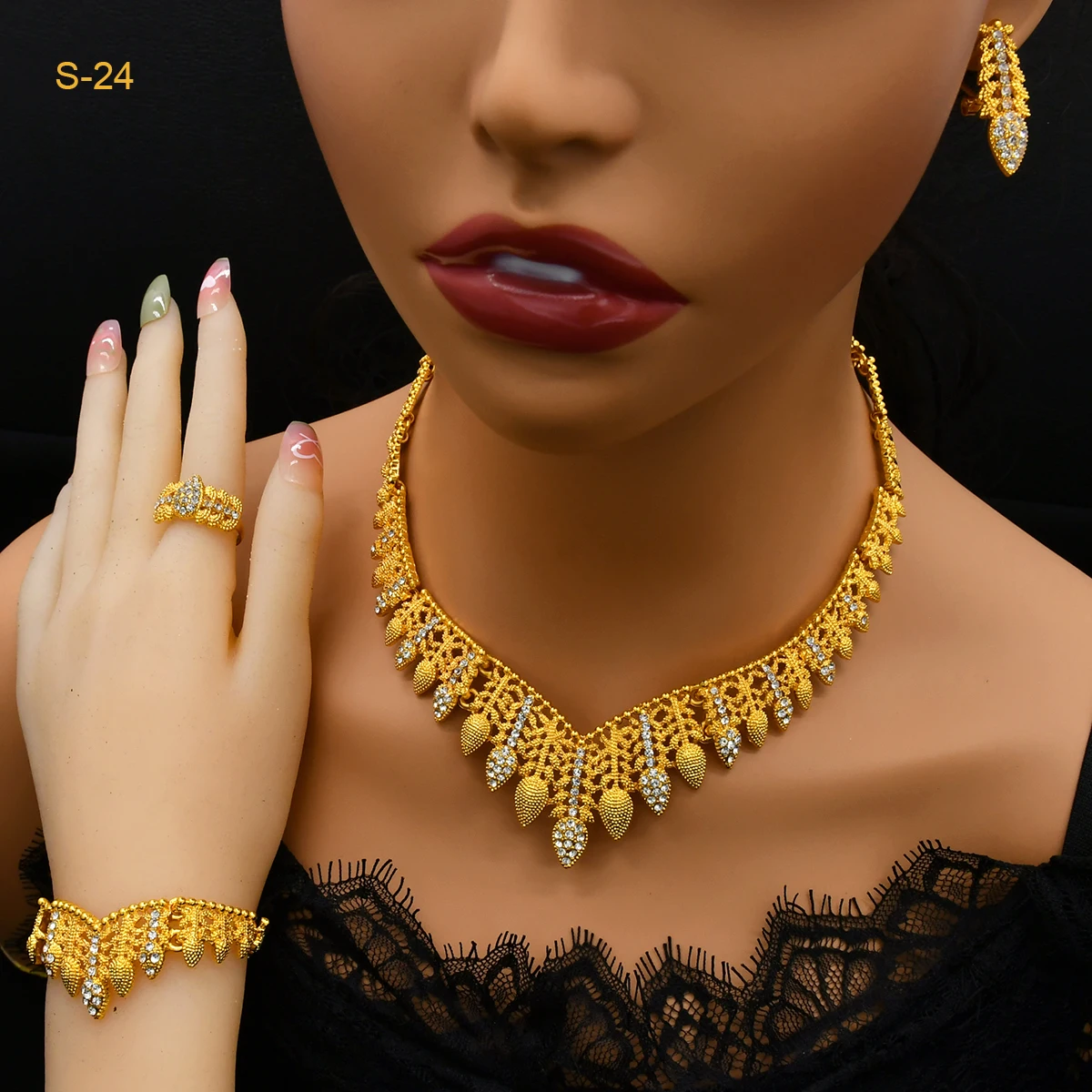 New Indian Luxury 24k Gold Plated Jewelry Sets For Women Arab Bridal Wedding Cystal Necklace Set Dubai Jewellery Gifts Wholesale