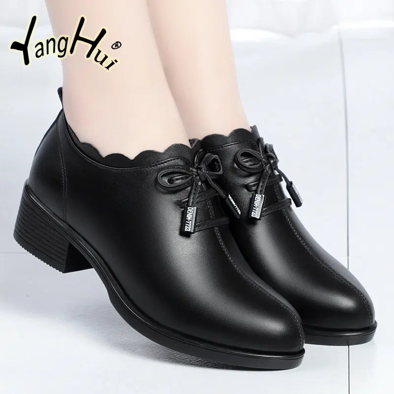 2023 New Fashion Lace Leather Platform Pumps Korean Style Casual Waterproof Pointed Toe Shoes for Women Spring Autumn