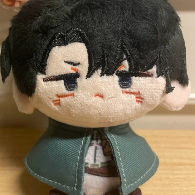 Attack On Titan 12 cm große Puppe, Ackerman Levi Eren, Plüschpuppe mit ähnlicher Textur, niedlicher Cartoon-Schlüsselanhänger, Anime-Stoffpuppe, Ornament-Puppe, Geschenk für Fans