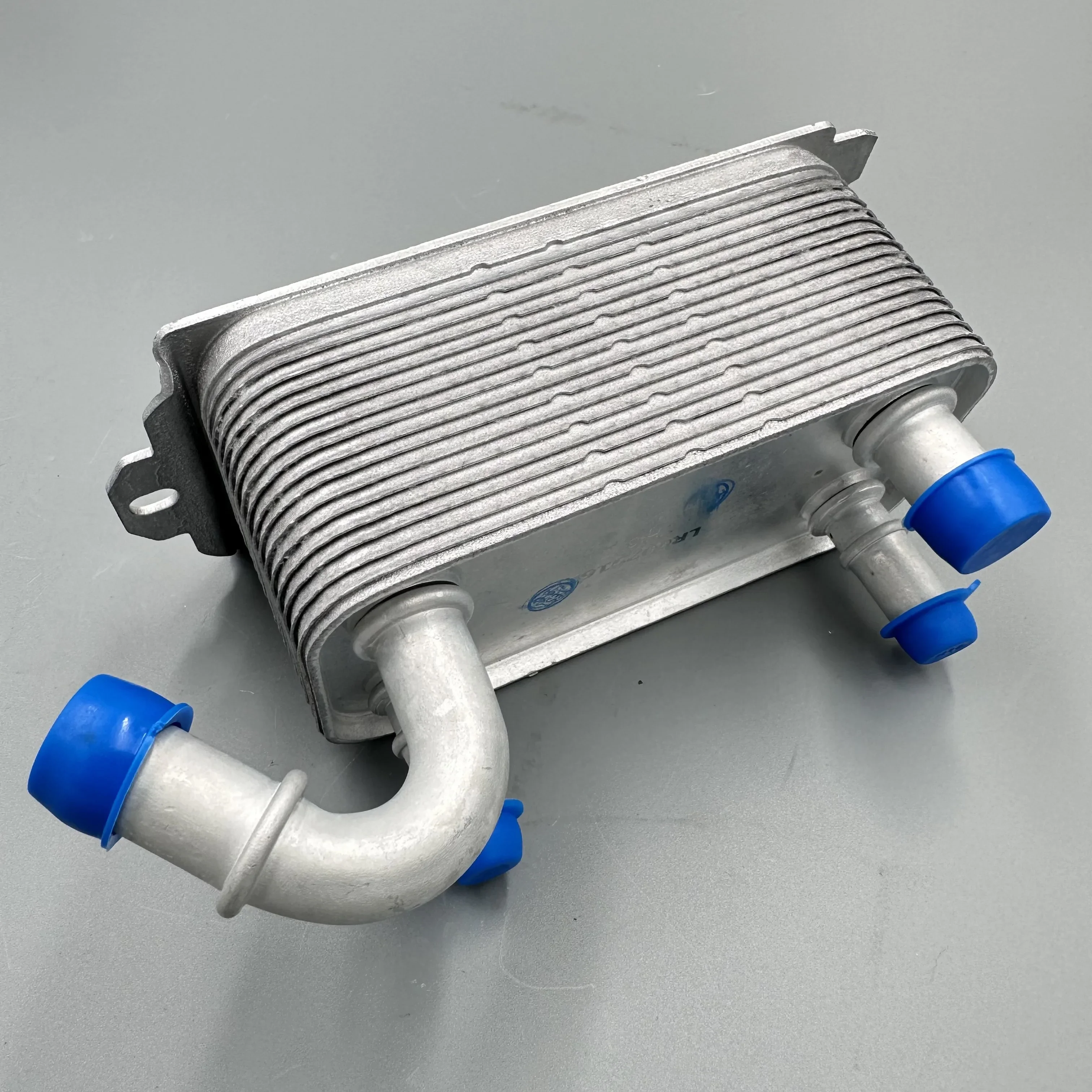 Getriebeölkühler LR 002916   C2S50636 Für Land Rover Freelander 2 L359 Range Rover Evoque L538