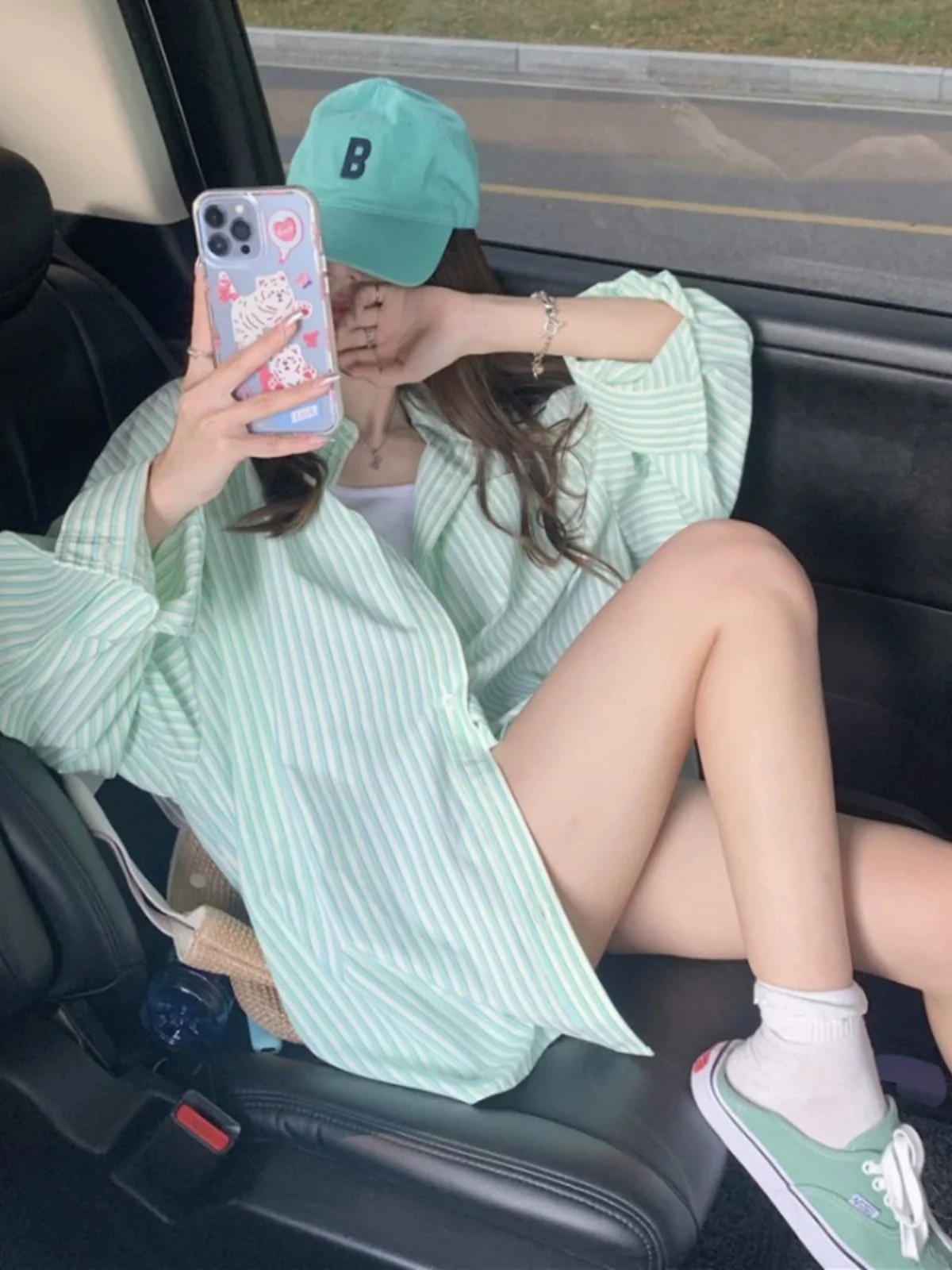 

Женская рубашка-куртка больших размеров в зеленую полоску с длинным рукавом, свободного кроя, с эффектом стройности, повседневный топ для осеннего сезона