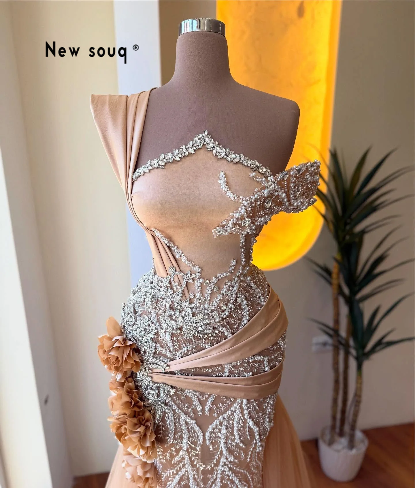 Roben Champagner Abendkleider 2025, Perlenkristalle, maßgeschneidertes Meerjungfrau-langes Abendkleid, Dubai, Arabisch, Hochzeitskleid