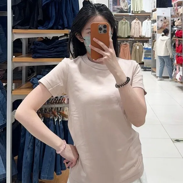 Basic round Neck Short Sleeve T-Shirt Pure Color Solid Casual Top Women's Fashion Shoulder Width Regular Length Comfortable Fit