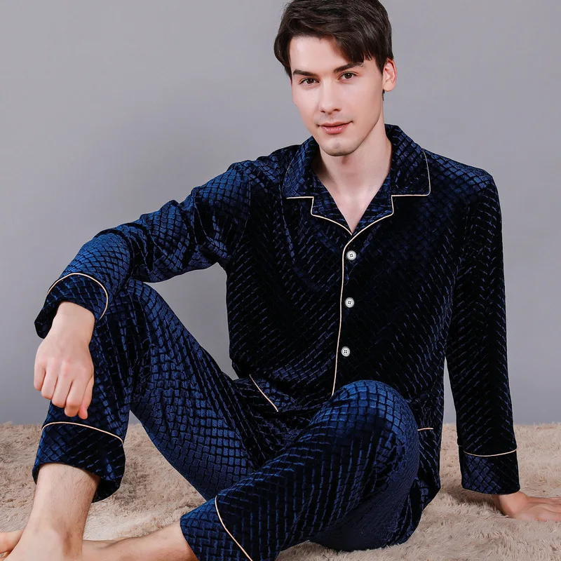 

Sleepwear Spring and Autumn Men's Golden Velvet Cardigan Lapel Men's Home Brand Pajamas Long Sleeve Velvet Homewear