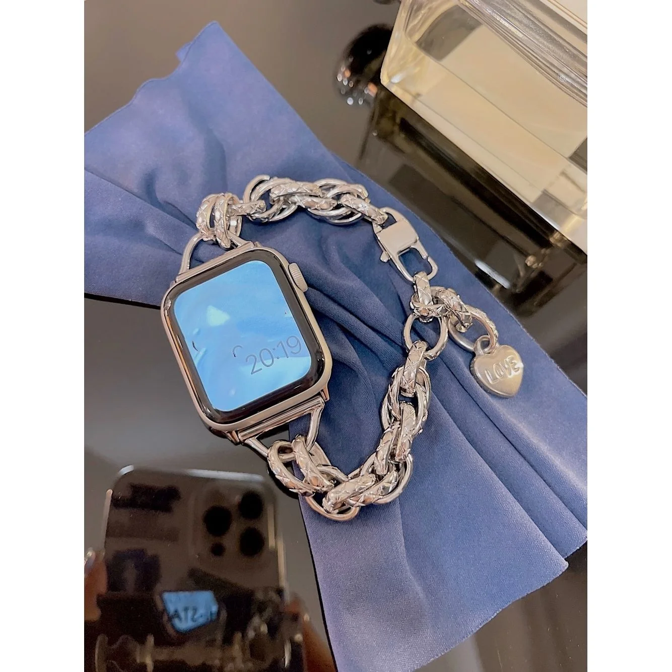 

Punk style metal love chain watch band for iWatch 42mm fashion watch band iWatch SE luxury watch band iWatch S8 niche watch band