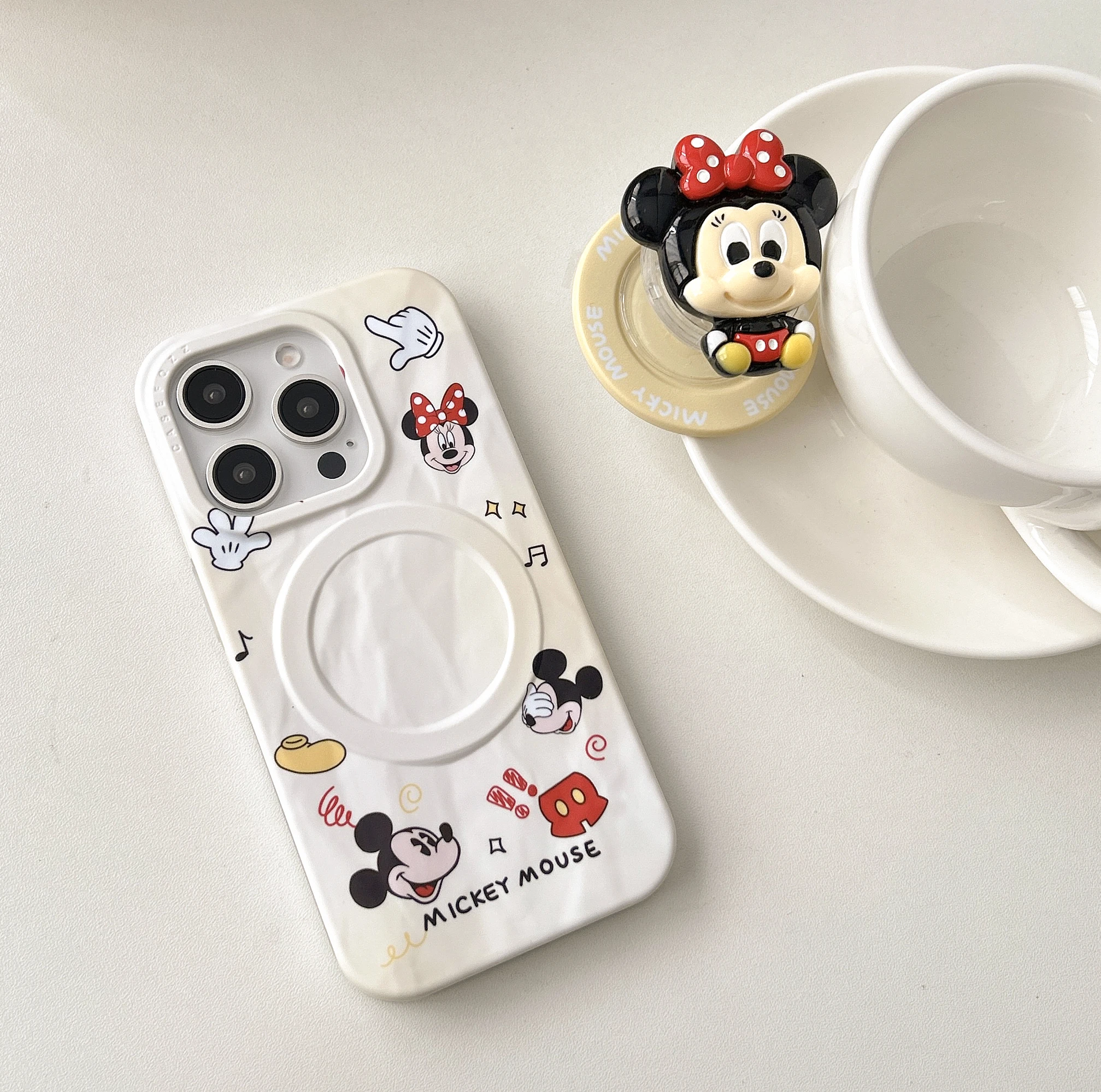 Preferred Gift Ultra-Thin Suction Magnet Sanrio Super Cute Full Screen Hello Kitty For iPhone16 13 14 15 Pro Max Anti Drop Case