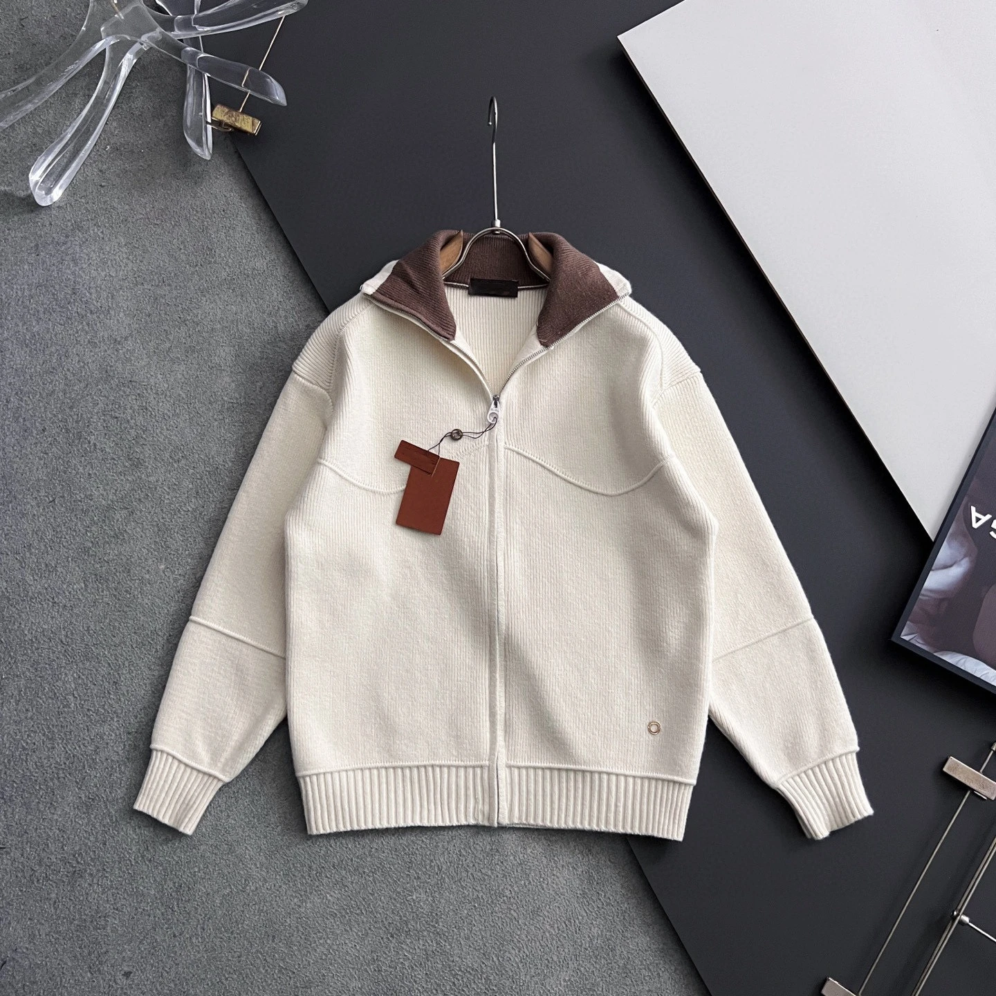 

Италия LP 25aw повседневный кардиган с лацканами вязаный шерстяной свитер куртка