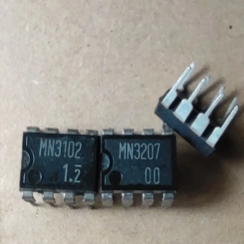 10pcs/lot=5pair MN3207 MN3102 = BL3102 BL3207 DIP8 100% good into 8 feet In Stock