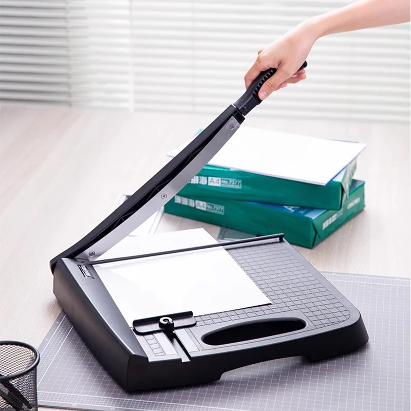 Manual paper cutter, small photo cutter, portable, portable A4 cutter, special artifact for paper cutting, manual paper cutter