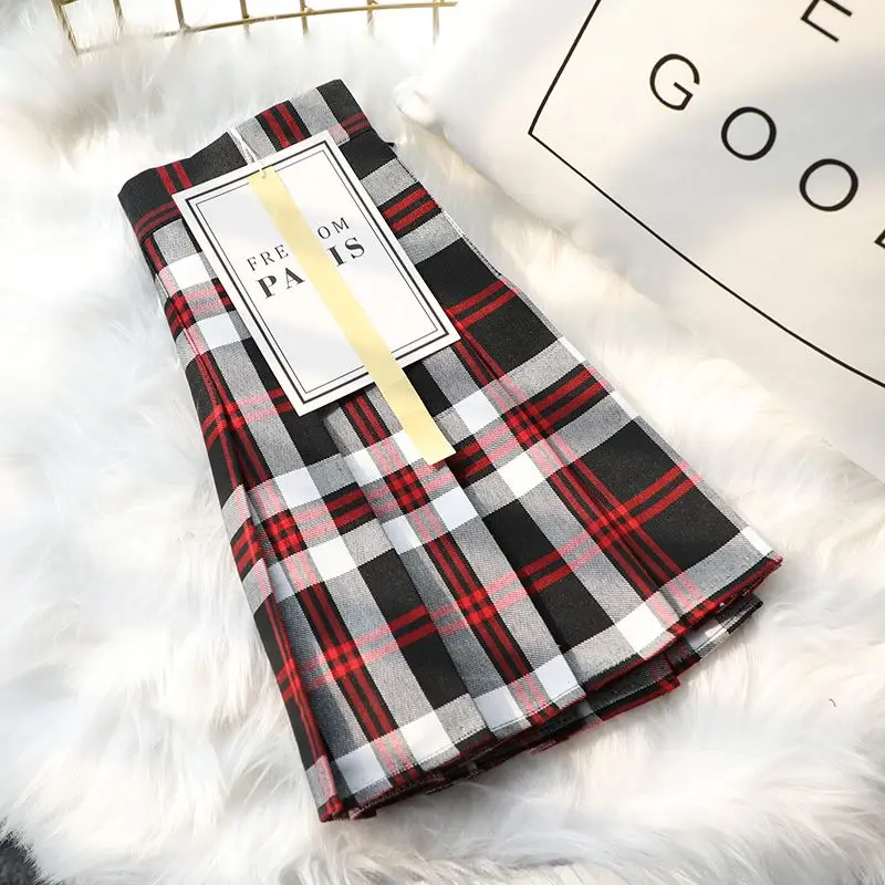 ملابس نسائية صيفية جديدة لعام 2025 تنورة منقوشة ذات ثنيات على طراز Preppy تنورة نسائية حلوة ضيقة عالية الخصر على شكل حرف a تنانير نسائية مفعمة بالحيوية