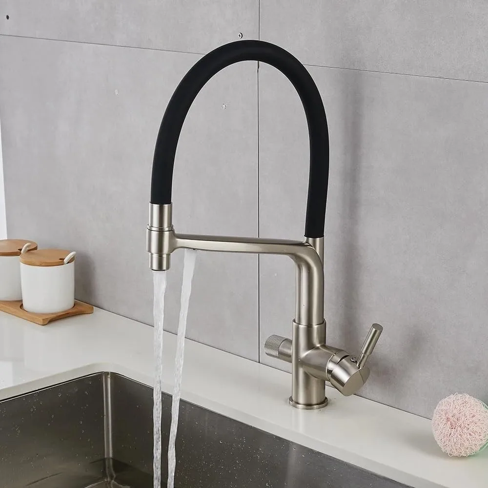 

Вращающийся выдвижной латунный смеситель для раковины для очистки горячей и холодной воды на кухне