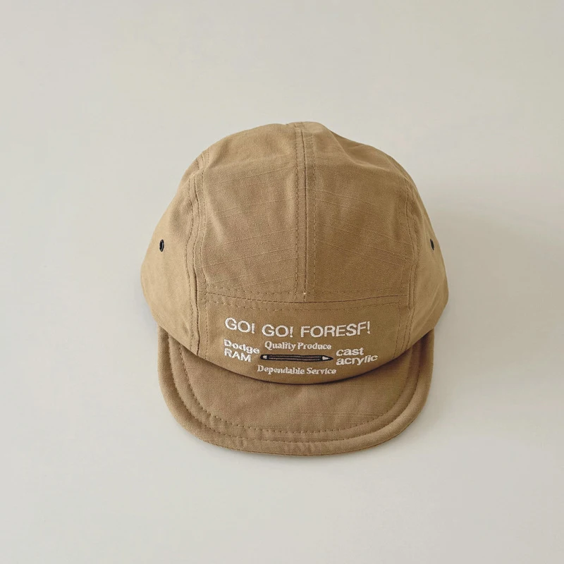 

Soft top short eave letter embroidered duckbill cap for women and men in spring and summer, thin and breathable baseball cap