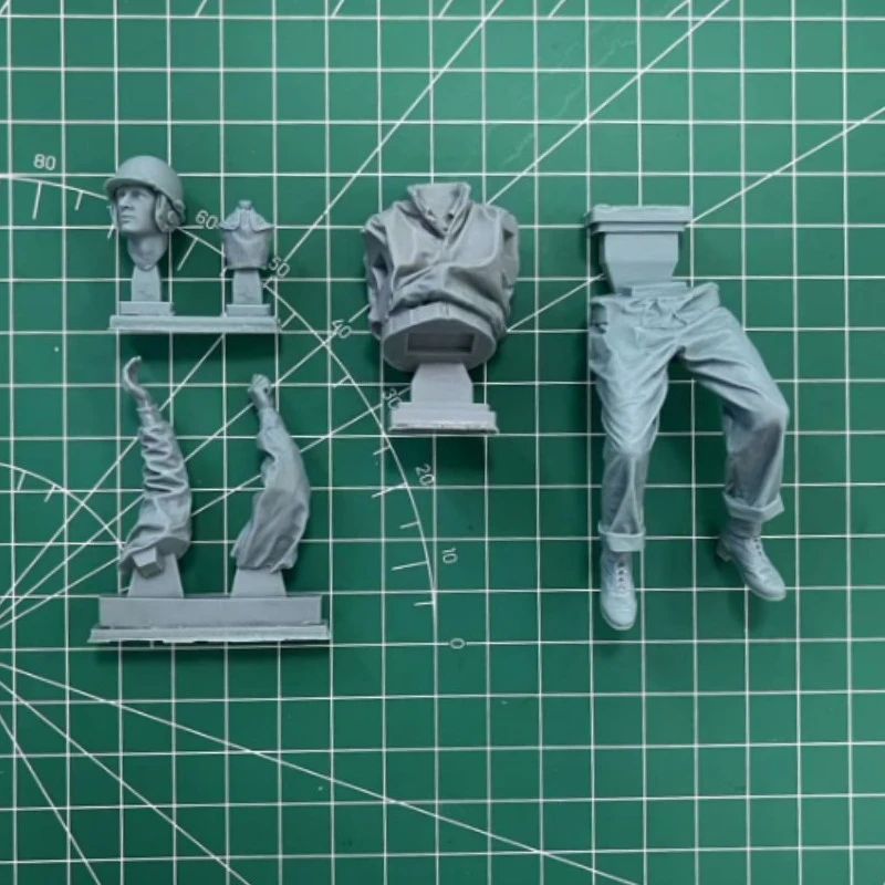 1/16 스케일 다이캐스트 수지 피규어 모델 키트 US M8 장갑차 승무원 조립되지 않고 도색되지 않음