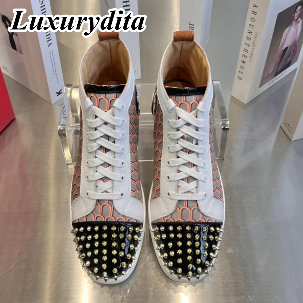 

Top Quality Womens Trendy Casual Sneakers Luxury Mens Real Leather Tennis Shoes Designr Red Sole Tide Lovers Rivet Shoes HJ0444