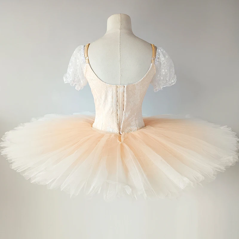 Private Custom Professional Ballet Tutu Handgefertigte Variation aus Coppelia Stage Performance