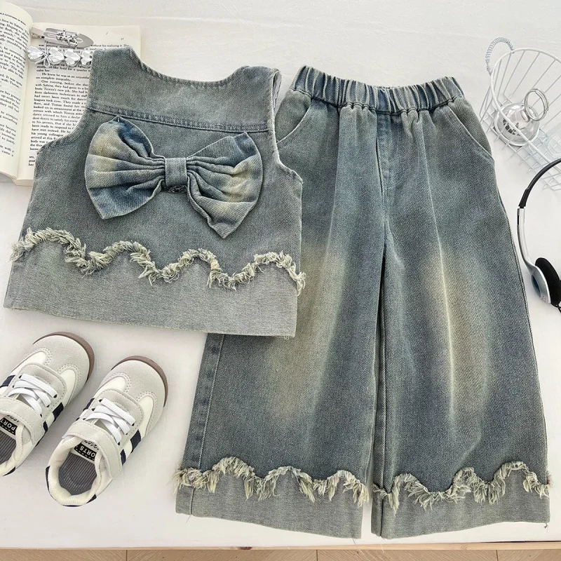 

2025Autumn Girls' Denim Set with Reinforced Shirt Three-Piece Set Baby Elegant Bowknot Set